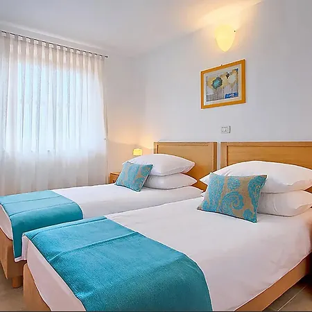 Bullea By Interhome Tatil Evi Donje Baredine