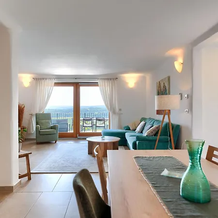 Bullea By Interhome Donje Baredine