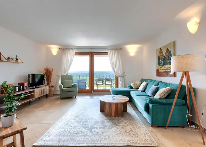 Ferienhaus Bullea By Interhome Donje Baredine